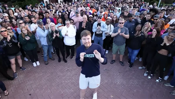 MrBeast Pays To Cure 1000 People’s Blindness