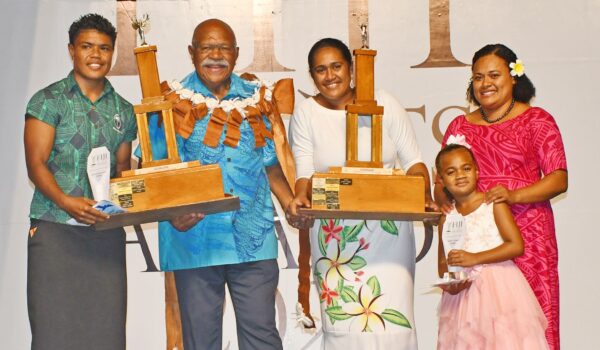 Jerry Tuwai and Rusila Nagasau wins Fiji Sportsman & Sportswoman Award